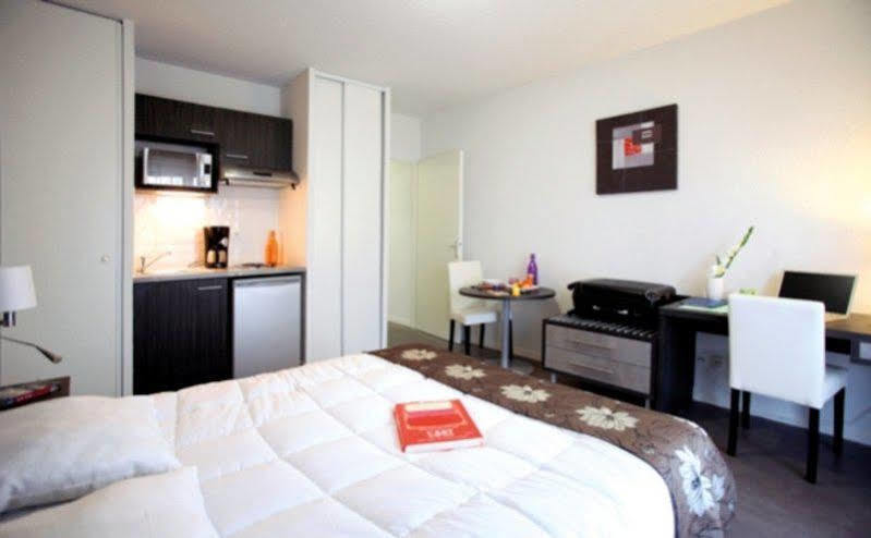 Hotel Park And Confort Lhers Toulouse