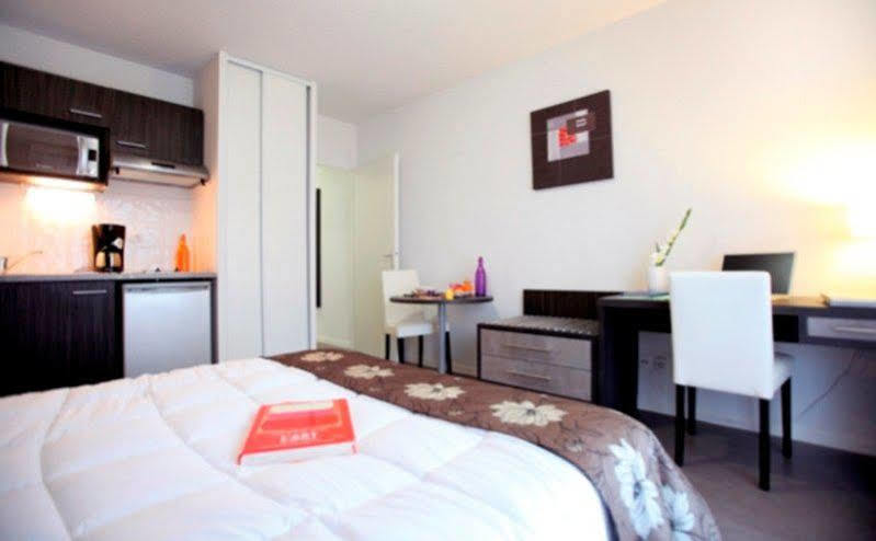 Park And Confort Lhers Hotel 3*